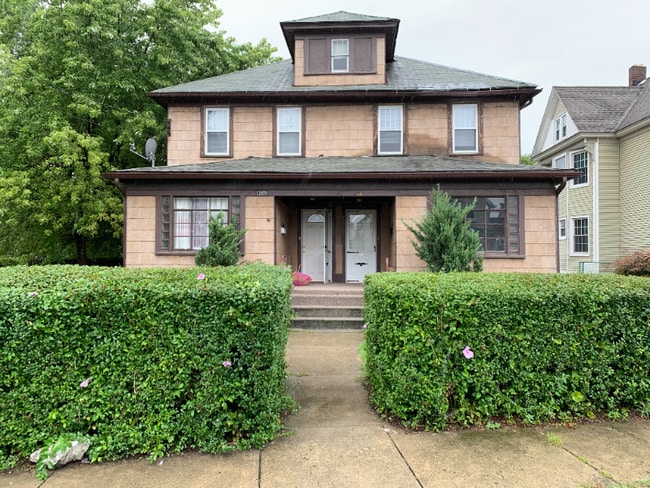 property at 1209 Sanderson Ave