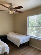 4524 Secure Ln in Austin, TX - Building Photo - Building Photo