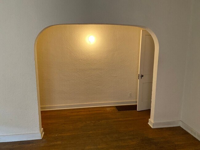 117 Mesa St SE in Albuquerque, NM - Building Photo - Building Photo