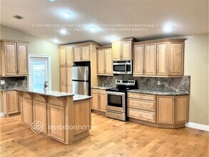 4116 Canoga Park Dr in Brandon, FL - Building Photo - Building Photo