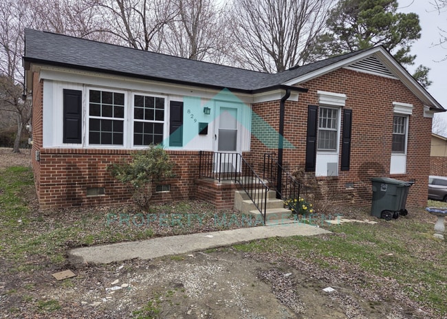 property at 829 Holt Ave