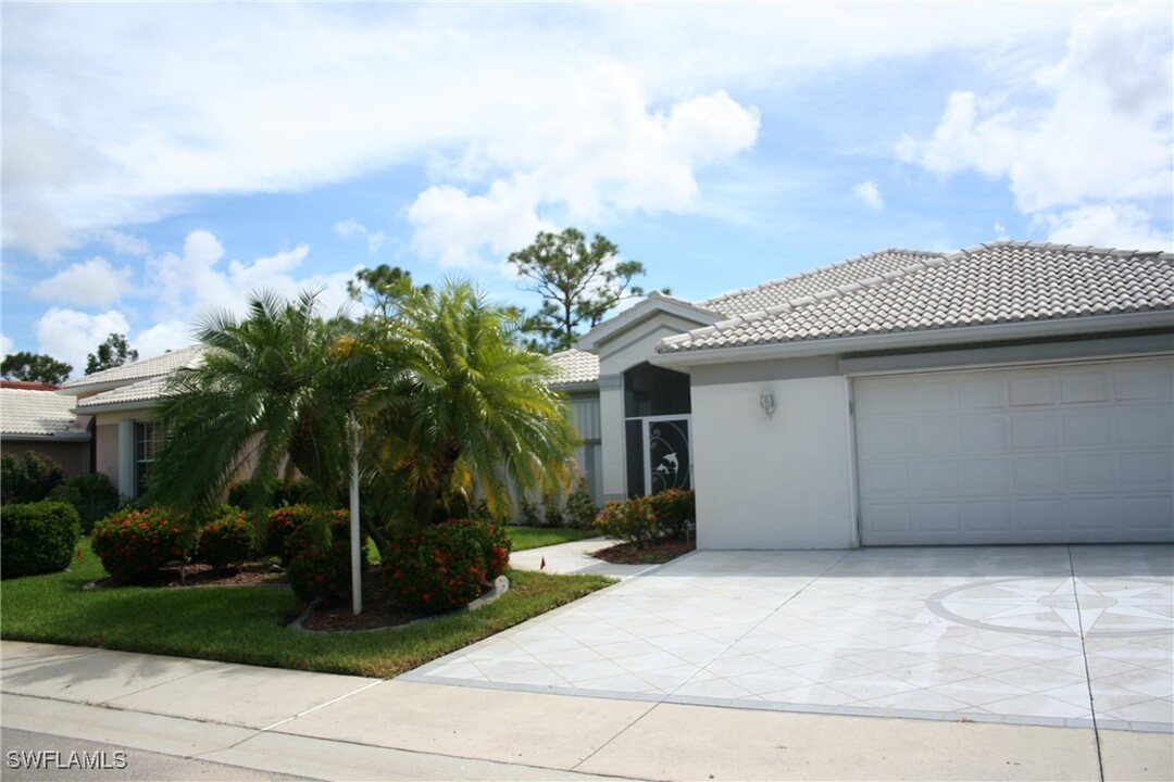 20730 Athenian Ln in North Fort Myers, FL - Building Photo