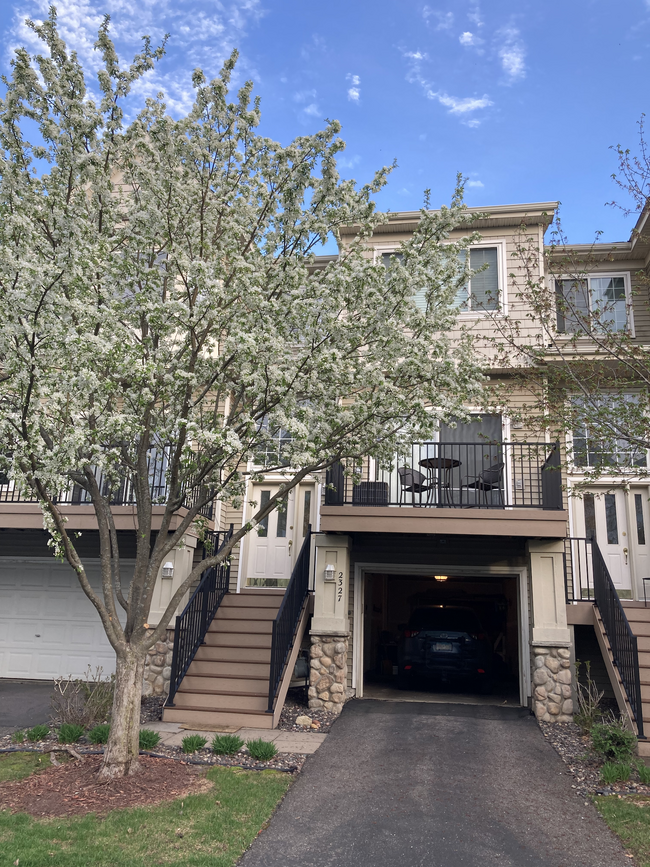 property at 2327 Eagle Trace Ln