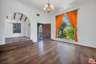 1570 Sanborn Ave in Los Angeles, CA - Building Photo - Building Photo