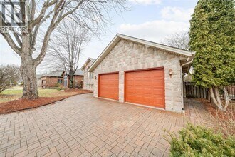 3890 Northway Ave in Windsor, ON - Building Photo - Building Photo