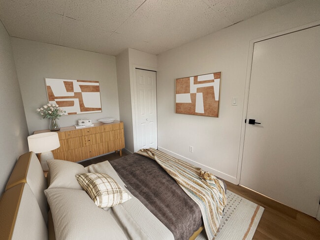 Heritage Apartments in Edmonton, AB - Building Photo - Building Photo