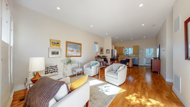 property at 2809 W 52nd Ave