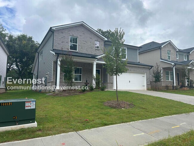 3954 Brushy St in Powder Springs, GA - Building Photo - Building Photo