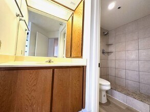 930 Kaheka St in Honolulu, HI - Building Photo - Building Photo