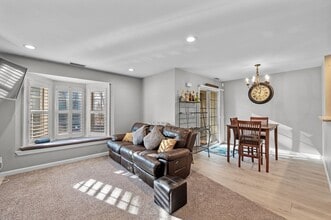 709 Gazebo Cir in Reading, MA - Building Photo - Building Photo