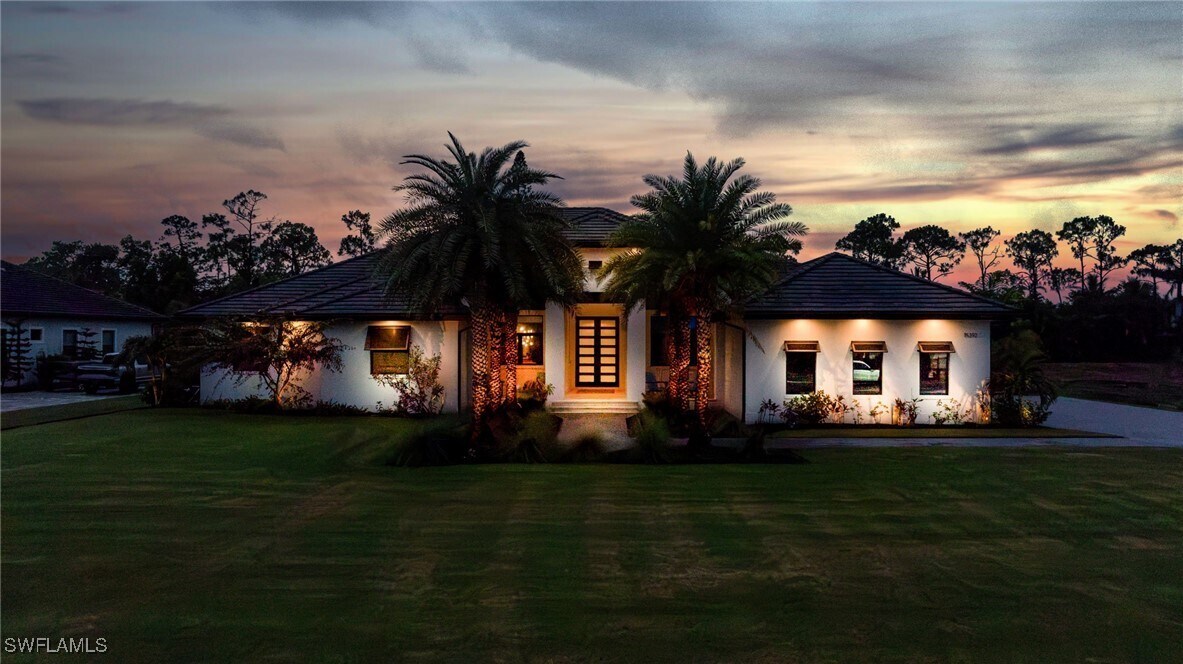 15392 Old Pine Ct in Ft. Myers, FL - Building Photo