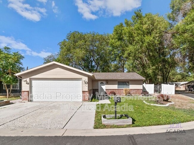 property at 1659 Kylee Ln