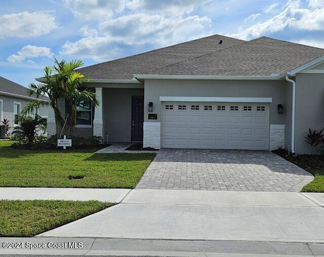 2988 Pangea Cir in Melbourne, FL - Foto de edificio