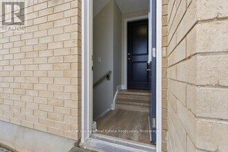 3 Marshall Ln in St Catharines, ON - Building Photo - Building Photo