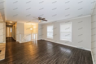 11206 NW Rush Creek Cove in Parkville, MO - Building Photo - Building Photo