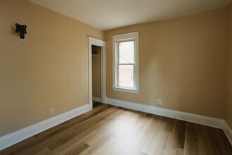 714 Helmholz Ave in Waukegan, IL - Building Photo - Building Photo