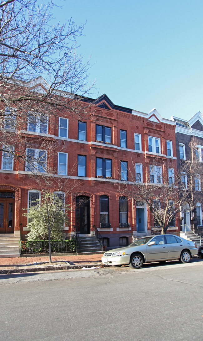 1808 Bolton St in Baltimore, MD - Building Photo - Building Photo