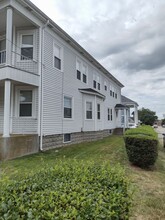 982 York Ave in Pawtucket, RI - Building Photo - Building Photo