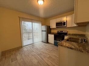 595 Park St in St. Paul, MN - Building Photo - Building Photo