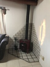 148 Co Rd 75 in Truchas, NM - Foto de edificio - Building Photo