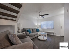 2724 W McLellan Blvd in Phoenix, AZ - Building Photo - Building Photo