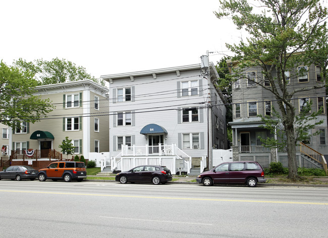 84 Park Ave in Portland, ME - Building Photo - Building Photo