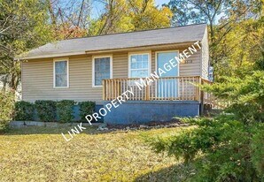 2310 N Chamberlain Ave in Chattanooga, TN - Building Photo