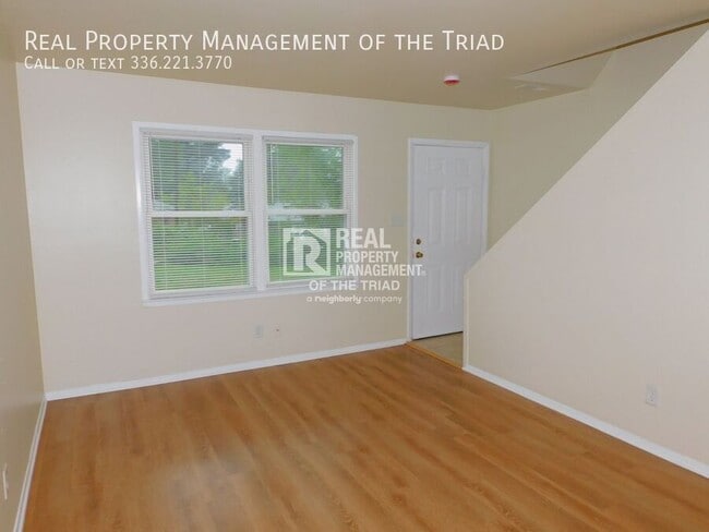 2405 E Florida St in Greensboro, NC - Building Photo - Building Photo
