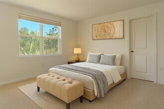 8445 Lunar Skye St in Sarasota, FL - Building Photo - Building Photo