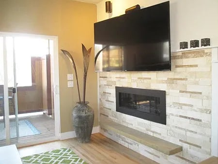 property at 1221 E Prospect Rd