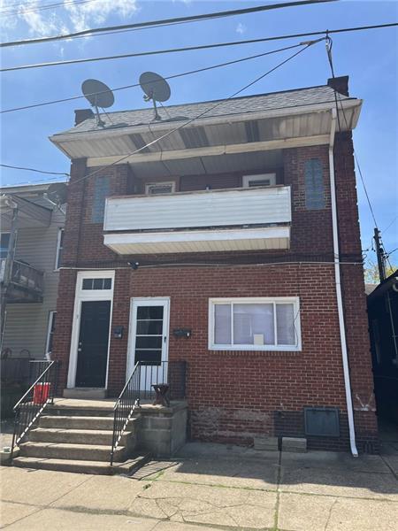 629 Olive Ln in Ambridge, PA - Building Photo