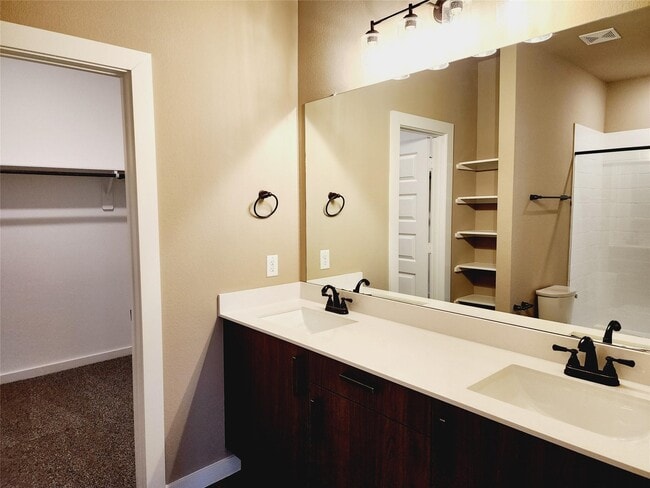 property at 9736 Grosbeak Ln