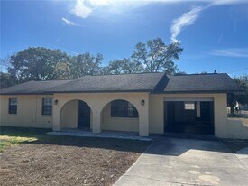 2330 NE 41st St in Ocala, FL - Building Photo