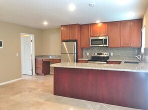421 S Mollison Ave in El Cajon, CA - Building Photo - Building Photo