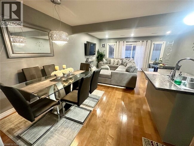 property at 42 St Paul Ave