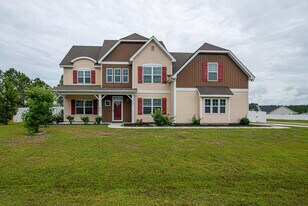601 Winfall Dr in Holly Ridge, NC - Building Photo