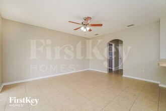 660 Floridian Dr in Kissimmee, FL - Building Photo - Building Photo