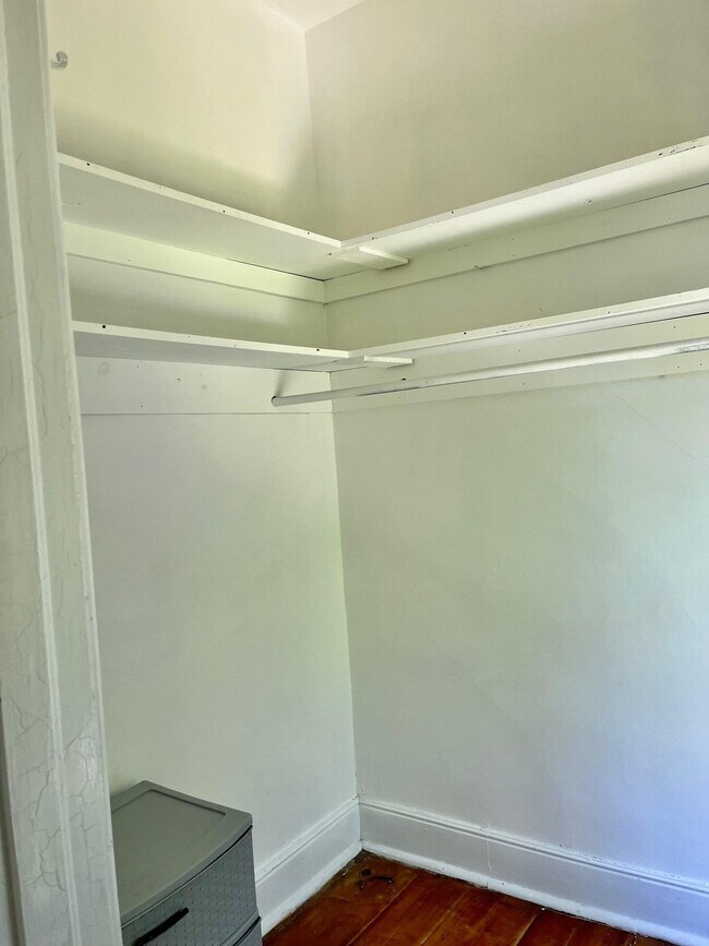 18 Court St, Unit 3 in Delhi, NY - Building Photo - Building Photo