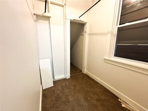27 Shaw Ave in Mckees Rocks, PA - Building Photo - Building Photo