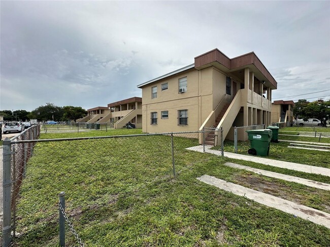 property at 4725 NW 33rd Ave