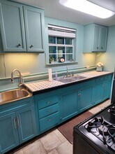 1308 E Washington Ave, Unit 3 in Navasota, TX - Building Photo - Building Photo