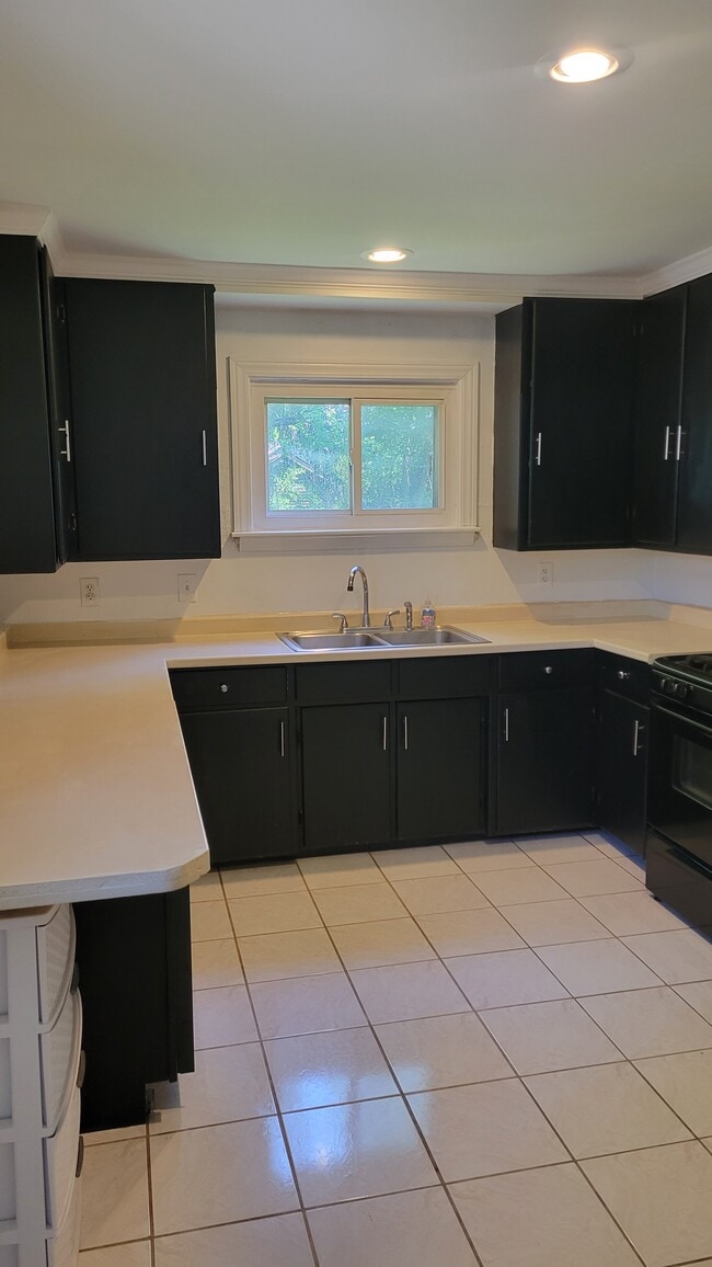 2803 Rudolph Ave in Erie, PA - Building Photo - Building Photo
