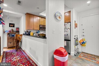 3220 17th St NW in Washington, DC - Building Photo - Building Photo
