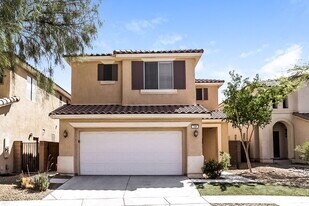 704 Blue Barrel St in Henderson, NV - Building Photo