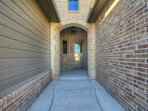 2201 Josslyn Pl in Edmond, OK - Building Photo - Building Photo