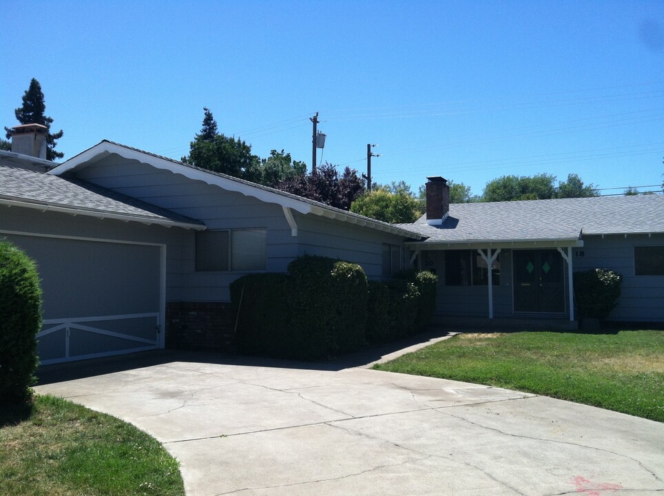 18-20 Plaza Way in Chico, CA - Building Photo