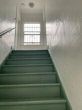 737 N Alfred St, Unit Beautiful Art Deco Studio in Los Angeles, CA - Building Photo - Building Photo