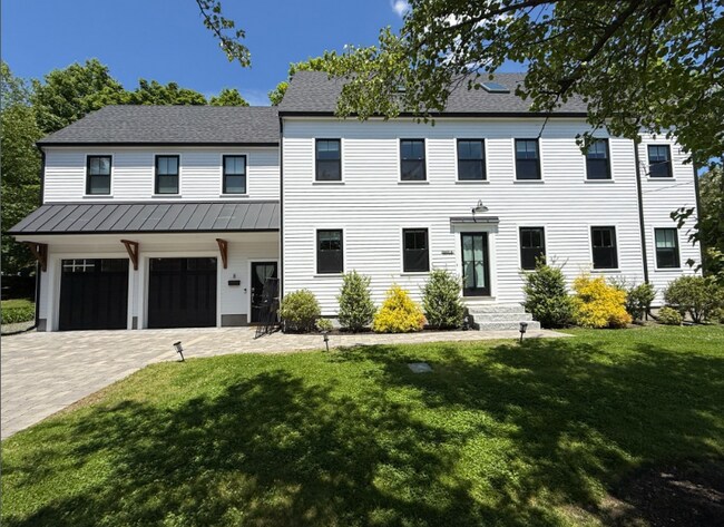 property at 8 Briggs Rd