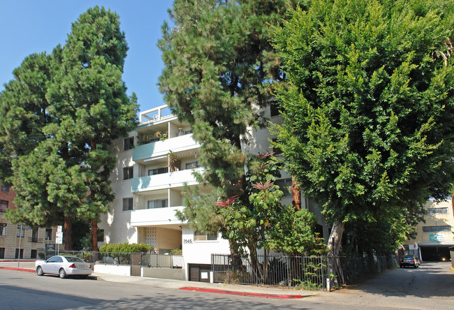 The Harte Apartments in Los Angeles, CA - Foto de edificio - Building Photo