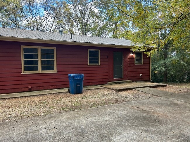 308 W 5th St in Oxford, AL - Building Photo - Building Photo